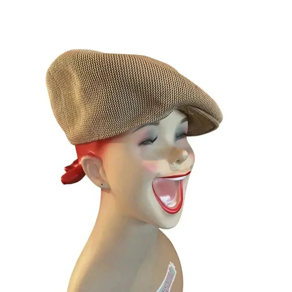 Pierre Cardin tan vintage  beret one size - Picture 6 of 6